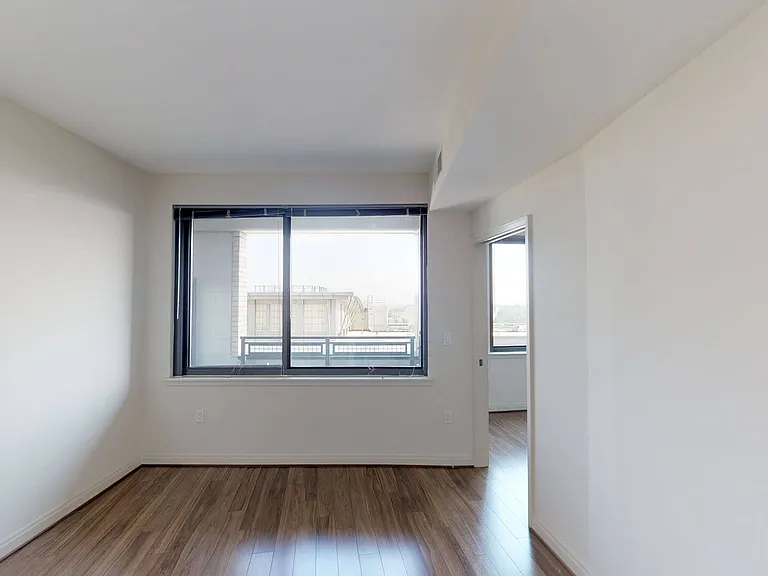 Eleven55 Ripley — Photo 102