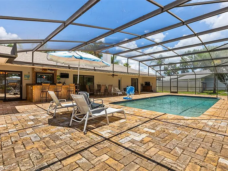 180 Springwood Trl — Photo 20