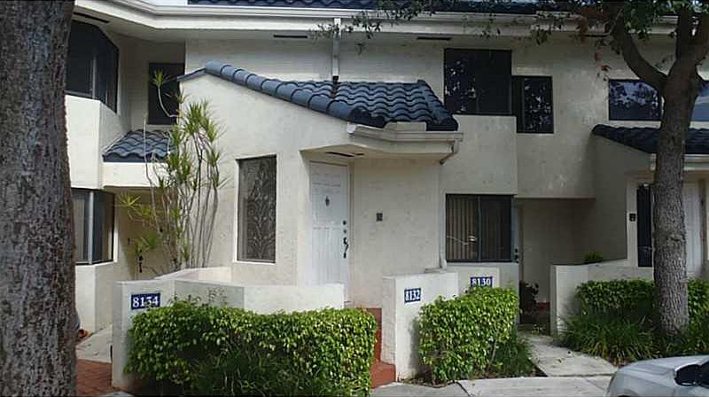 1st image of 8132 NW 15th Mnr #15