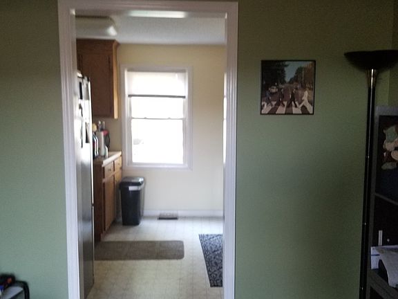 5th image of 108 Live Oak Dr