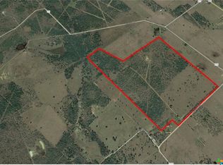 2292 Garrett Rd, Yoakum, TX 77995