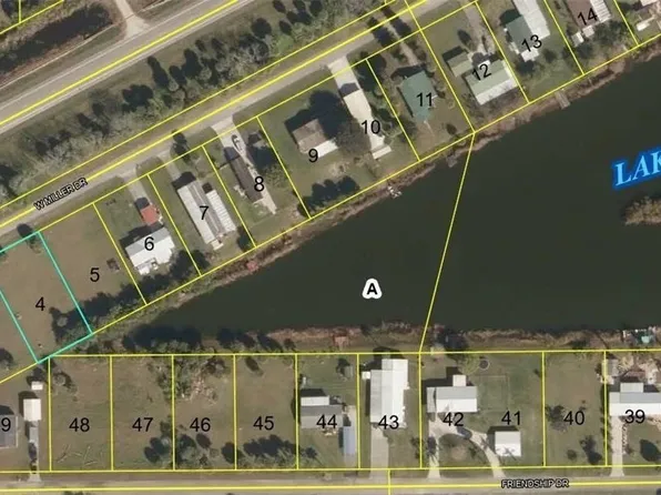 1125 W Miller Dr, Moore Haven, FL 33471