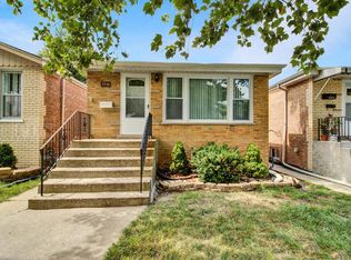 7710 Austin Ave, Burbank, IL 60459