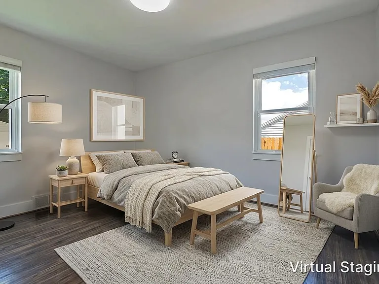 2538 E Wilmington Ave — Photo 9