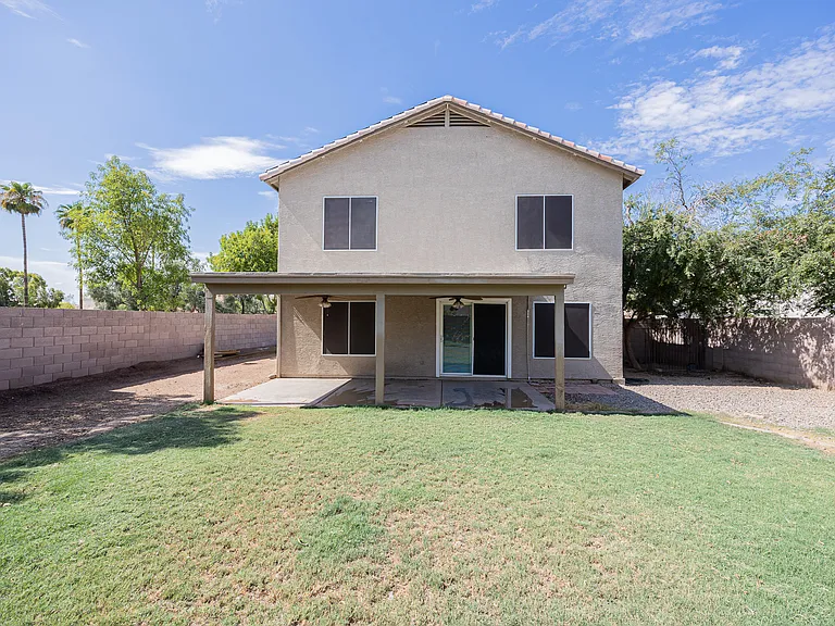 11595 W Holly St — Photo 34