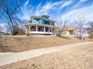 704 N Market Ave, Shawnee, OK 74801