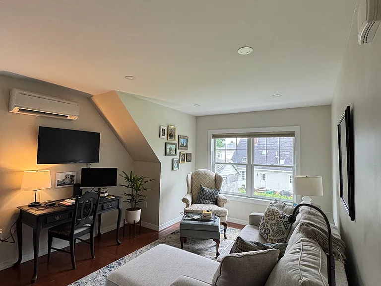 141 Cass St — Photo 12