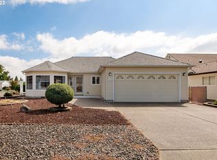 2184 Heather Way, Woodburn, OR 97071