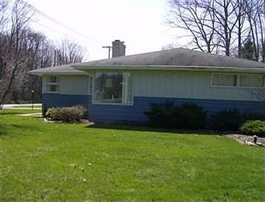 2nd image of 3193 Highland Ave