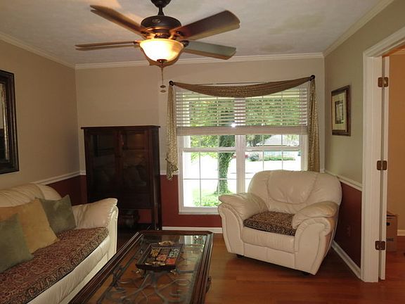5th image of 3756 Forsythe Way