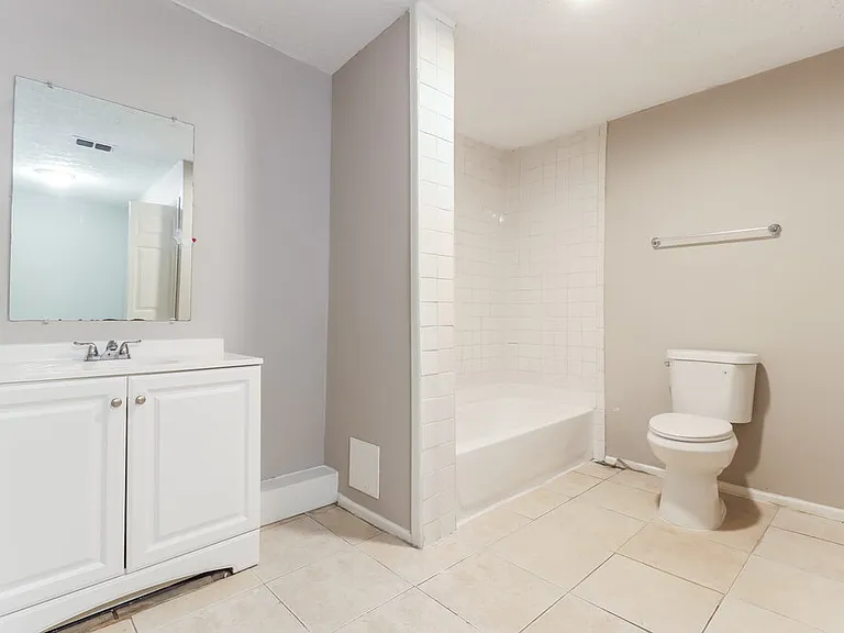 3207 E 24th Ave — Photo 10