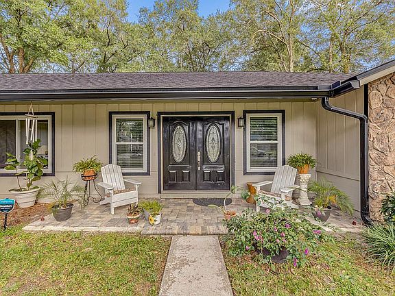 Charming front porch