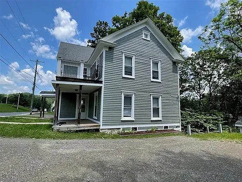 44 Clinton St #B — Photo 3