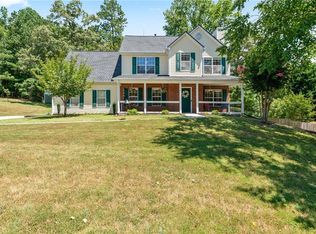 3180 Victoria Ridge Ct, Loganville, GA 30052
