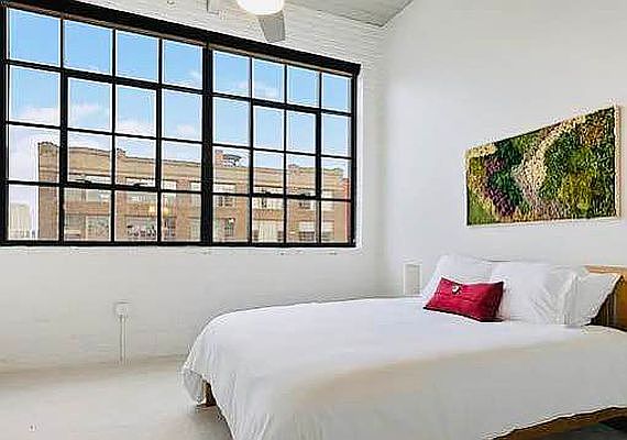 2nd image of 302 Jefferson St APT 2