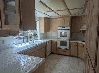 2323 E Hills Dr #47, Bakersfield, CA 93306