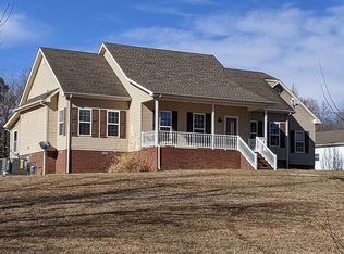 475 S Point Dr, Camden, TN 38320