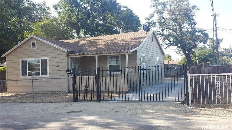 1st image of 2432 Vail Ave