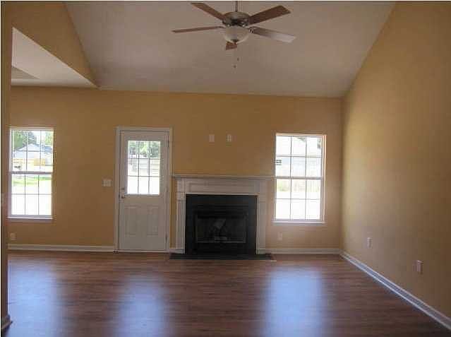 2nd image of 705 Azalea Ave