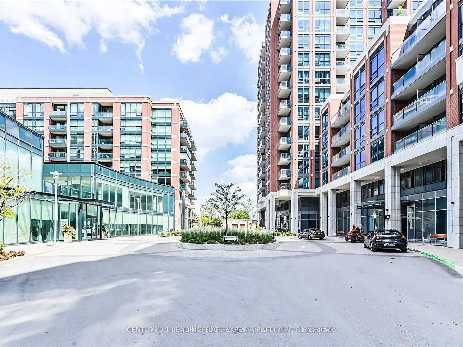 2 bed, $2,450 — Photo 3