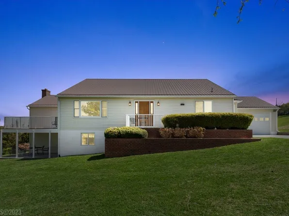 3958 Stanley Rd, Christiansburg, VA 24073