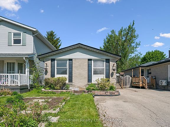 2nd image of 369 Strathallan St
