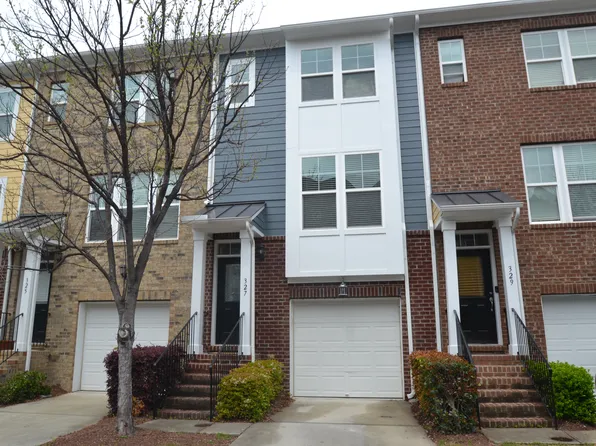 327 Dove Cottage Ln, Cary, NC 27519