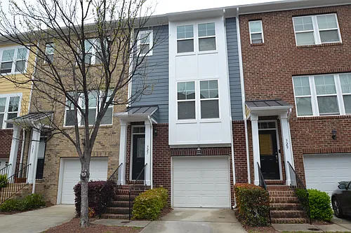 327 Dove Cottage Ln Photo 1