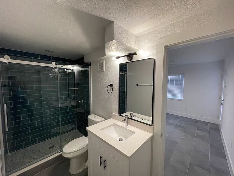 106 Columbia Dr #A12 — Photo 14