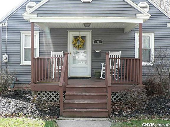 3rd image of 21 Stewart Pl