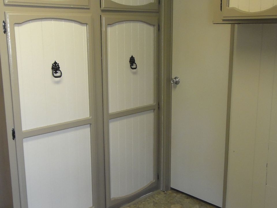 Laundry room Storage