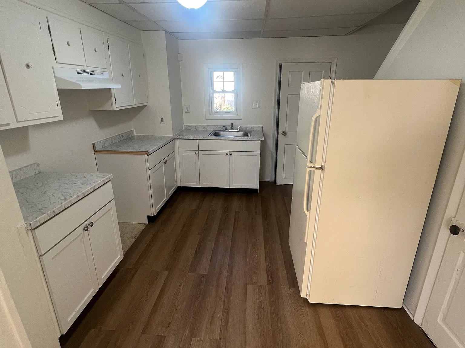 2 bed, 781 sqft, $1,095 — Photo 2