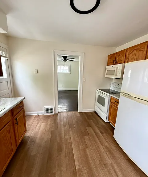 3370 Lownesdale Rd — Photo 13