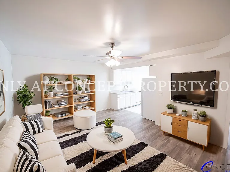 Aspen Pines — Photo 264