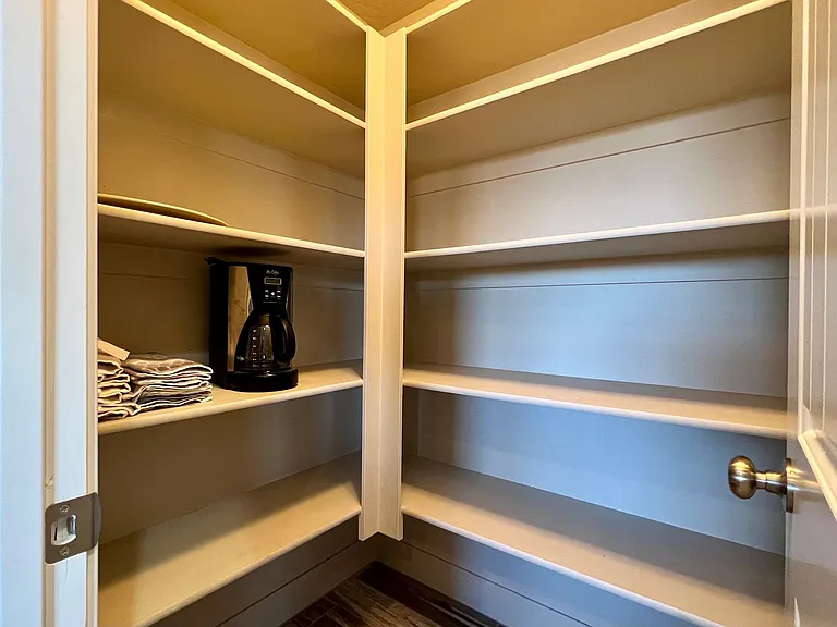 2520 Blackhawk Dr #30 — Photo 10
