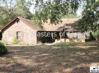 1609 Bayou Blvd, Pensacola, FL 32503