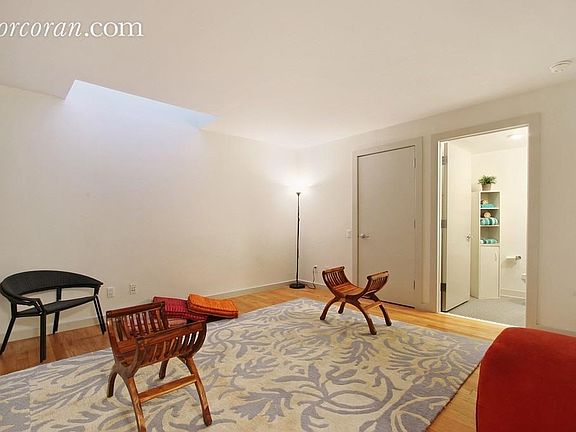 5th image of 100 Atlantic Ave APT 1C