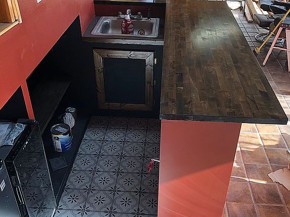 2nd image of 1830 Curtis St