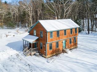 14 Boyden Rd, Pelham, MA 01002