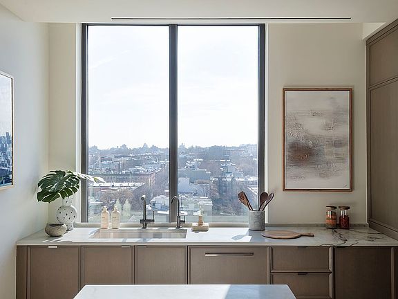 5th image of 58 Saint Marks Pl Unit Penthouse 1202