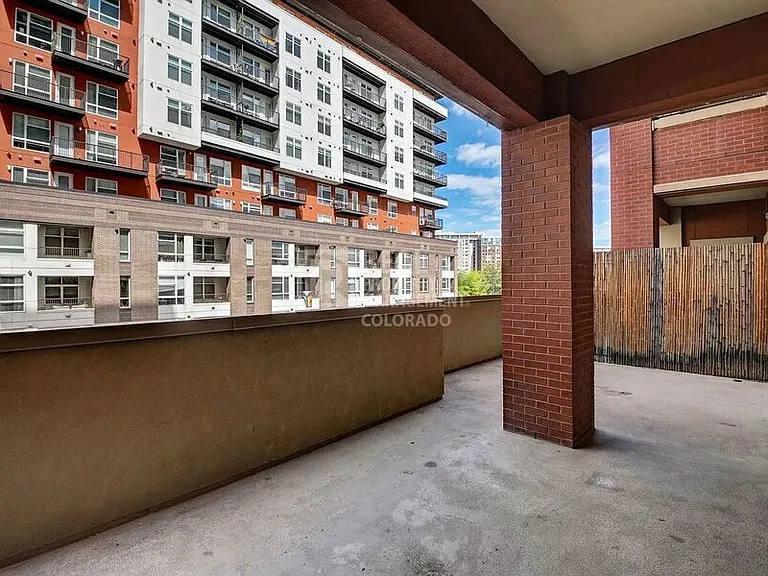 1950 N Logan St #302 — Photo 25