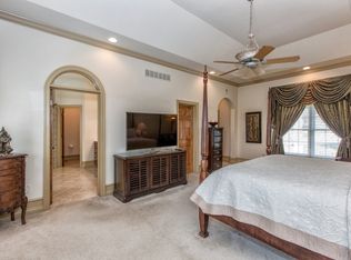 12773 Zacharys Rdg, Saint Louis, MO 63127