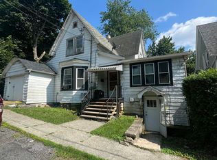 2012 Edna Ave, Scranton, PA 18508
