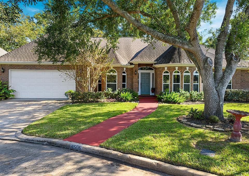 1st image of 4506 Lake Village Dr