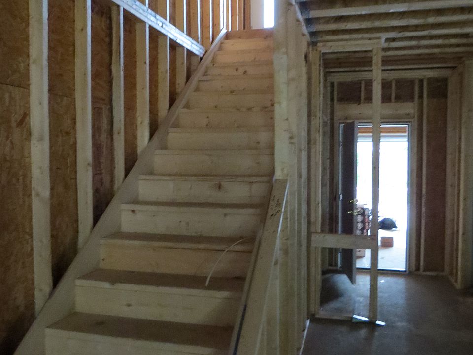 2nd image of 2064 W 17th St