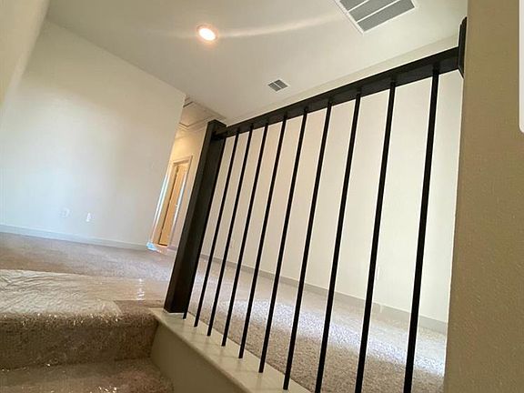 4th image of 2730 Shelby Dr