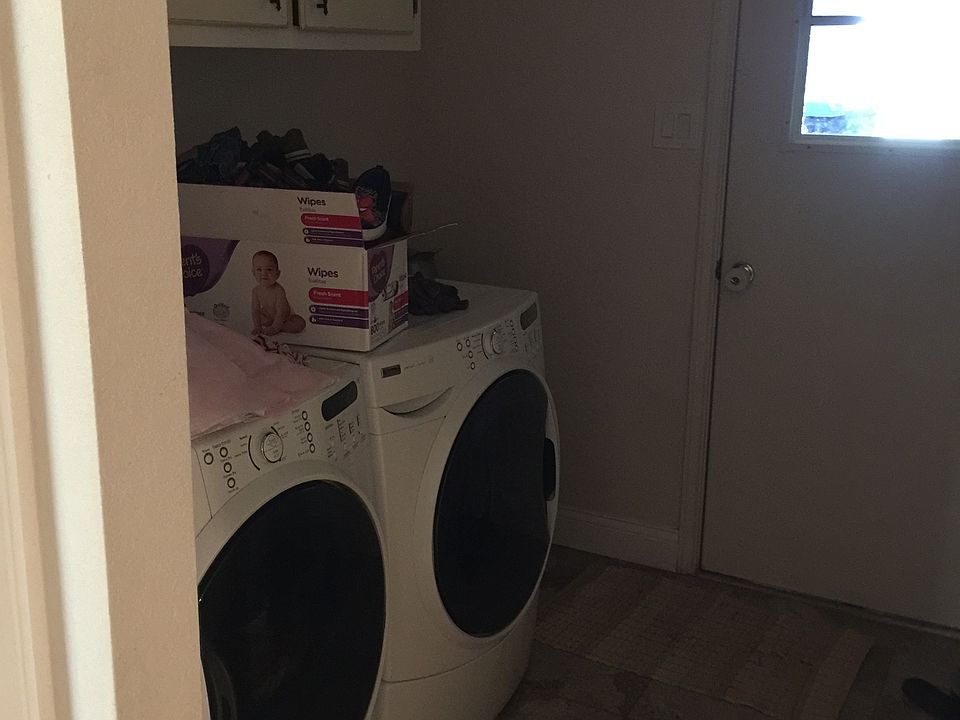 1st image of 611 Whispering Oaks Dr