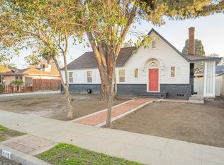415 W Race Ave, Visalia, CA 93291