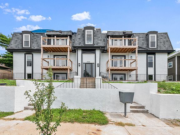 3rd image of 3909 Kenwood Ave APT 2