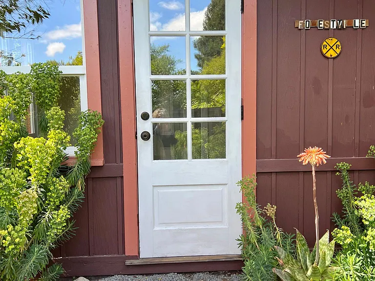 6491 Forestville St — Photo 25